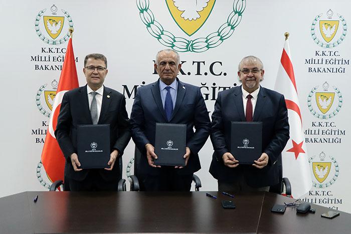 Türkiye Cumhuriyeti Dil ve Tarih Kurumu Başkanlığı ile Atatürk Öğretmen Akademisi Arasında İşbirliği Protokolü imzalandı