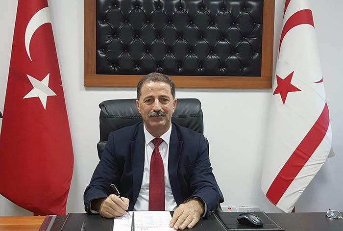 Milli Eğitim Bakanlığı Müsteşarı Aytunç Şirket, İrsen Küçük Ortaokulu'nda başörtülü bir öğrencinin okula alınmaması ve Bakanlık yetkililerinin okulda bulunmasıyla ilgili basında yer alan haberlere yönelik açıklama yaptı