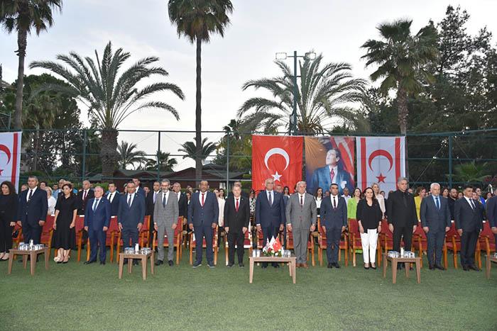 Milli Eğitim Bakanlığı ve Sivil Savunma Teşkilatı Başkanlığı işbirliğiyle düzenlenen İlkokullar arası "Resim", Ortaokul ve Liseler arası "Şiir ve Kompozisyon Yarışmaları” ödül töreni gerçekleştirildi