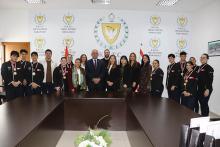 Bakan Çavuşoğlu, Haydarpaşa Ticaret Lisesi Turizm Alanı Öğrencilerini Kabul Etti